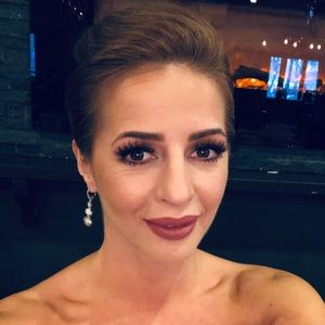 Meet your Posher, Milena